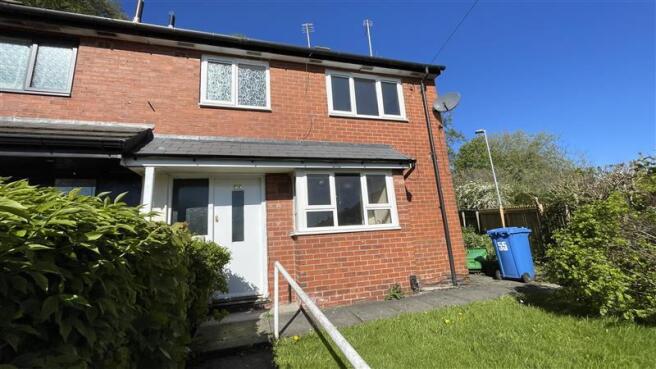 3 bed property, in 55 Abbey Road, £100,000