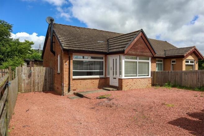 2 bed property, in Newmill Gardens, £152,500
