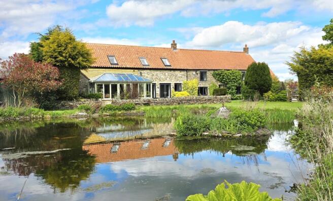 5 bed property, in County Durham DL13, £1,200,000