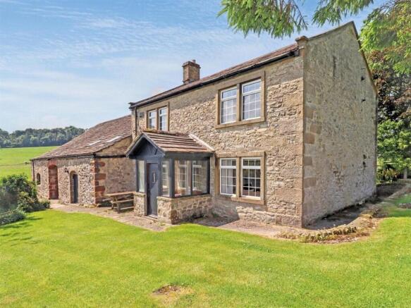 7 bed property, in Bank Newton, £550,000