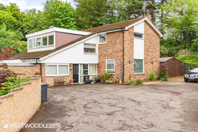 6 bed property, in Cambridge Road, £1,150,000