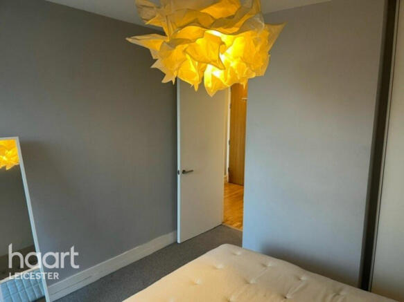 1 bed property, in East Bond Street, £125,000