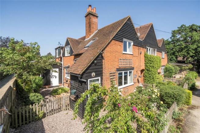 3 bed property, in Ripley, £550,000