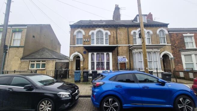 1 bed property, in Coltman Street, £140,000