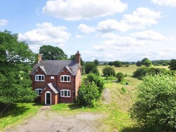 3 bed property, in Checkley Lane, £550,000