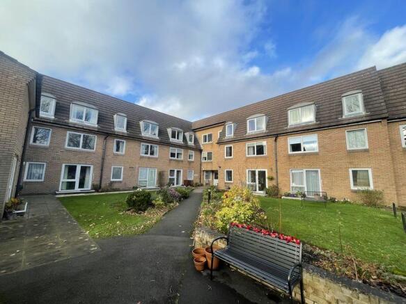 1 bed property, in Homepoint House, £49,000