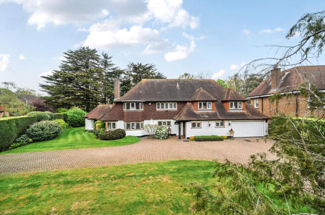 5 bed property, in Sunnydale, £2,000,000
