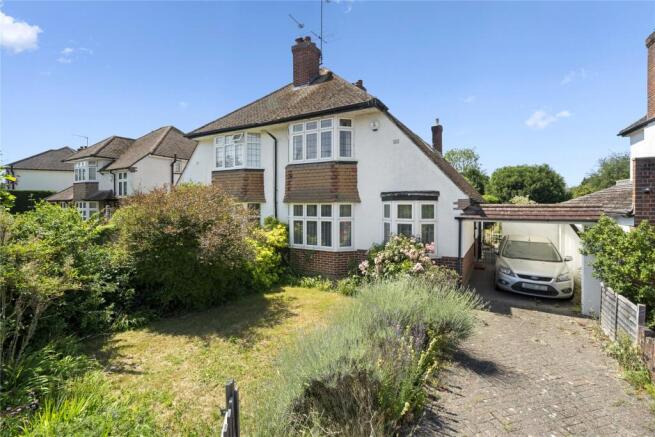 2 bed property, in Bray Road, £750,000
