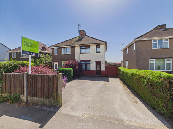 2 bed property, in Alfreton DE55, £150,000