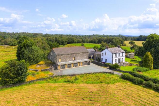 7 bed property, in The Grove, £1,350,000