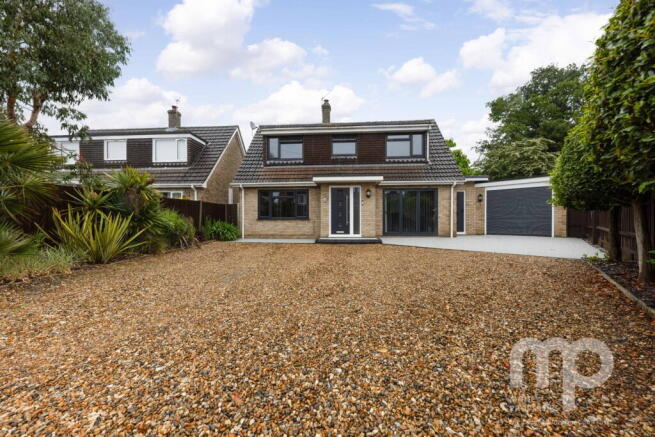 4 bed property, in Marlingford Way, £430,000
