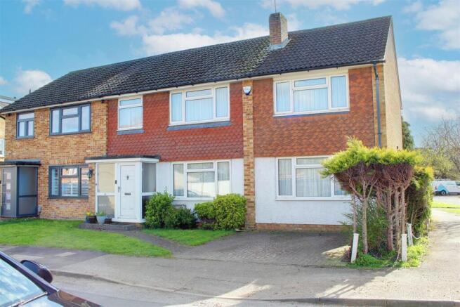 4 bed property, in Northlands, £710,000