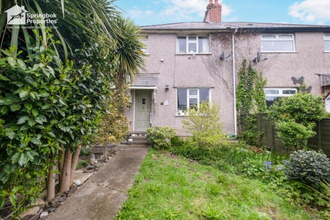 2 bed property, in Fulford Cottages, £180,000