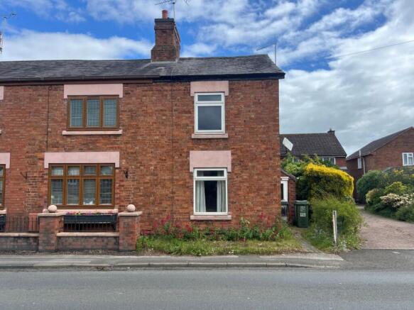 2 bed property, in 1089 Evesham Road, £69,000
