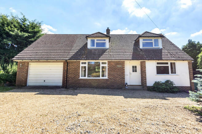 3 bed property, in Water Lane, £750,000