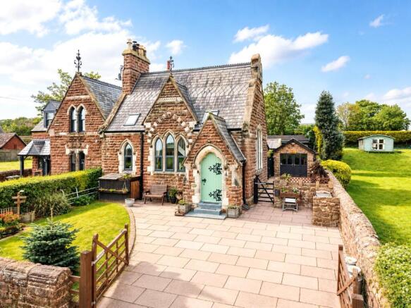 3 bed property, in Raby Mere Road, £495,000