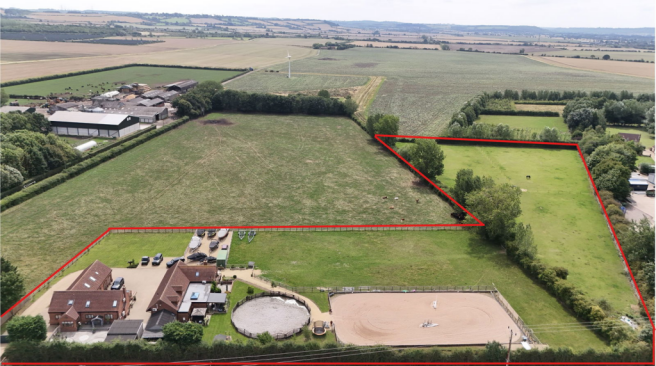 7 bed property, in Hunters Lodge, £1,250,000