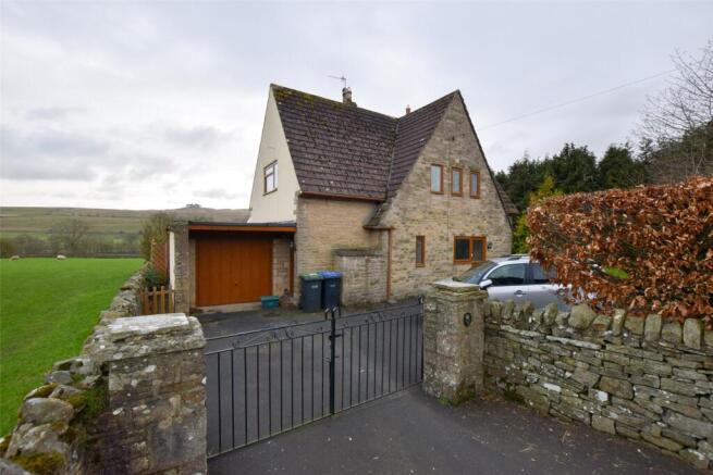 3 bed property, in Alston Road, £375,000