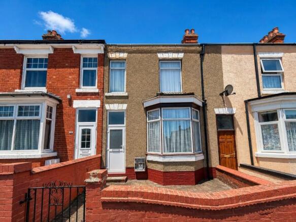 3 bed property, in Stanley Road, £190,000