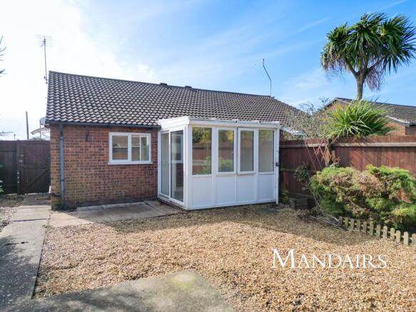 2 bed property, in Coneygree Road, £220,000