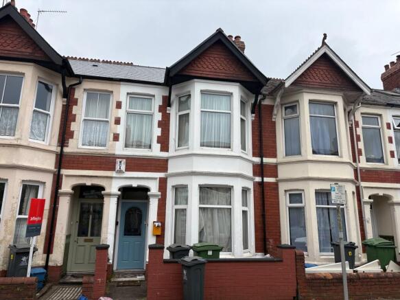 3 bed property, in 11, £250,000