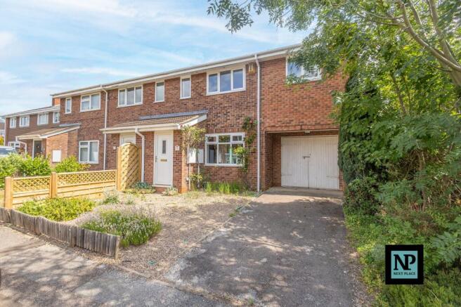 3 bed property, in Lowforce, £240,000