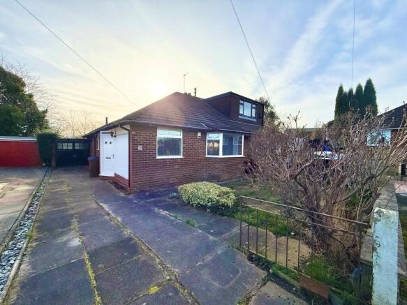 3 bed property, in Ashbrook Close, £270,000