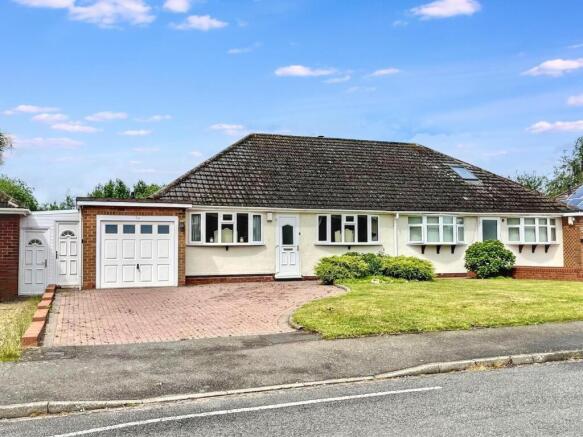 2 bed property, in Allendale Road, £425,000