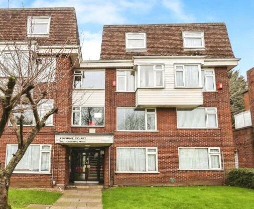 2 bed property, in Coventry Road, £125,000