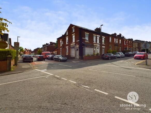 7 bed property, in Dukes Brow, £395,000