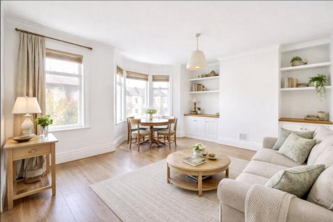 2 bed property, in Northwood Road, £375,000
