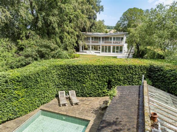 4 bed property, in Gog Magog Way, £2,950,000
