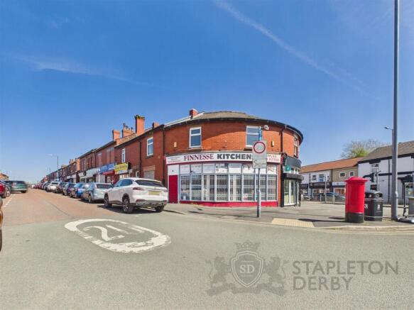 3 bed property, in Cambridge Road, £250,000