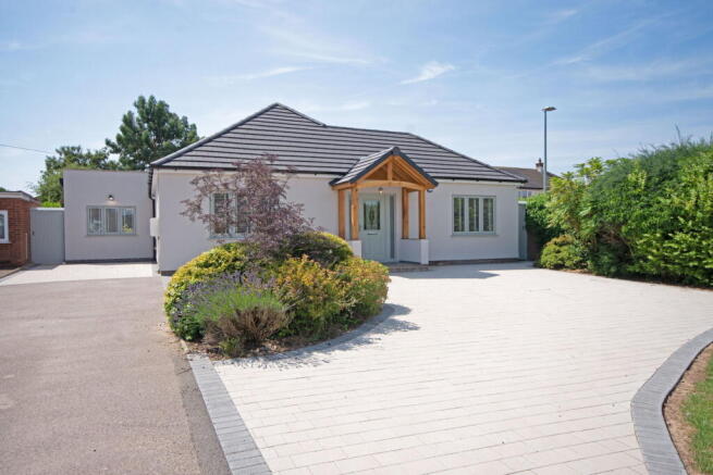 4 bed property, in Gillway Lane, £695,000