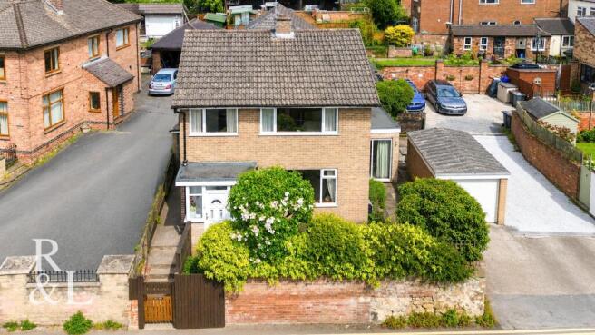 3 bed property, in North Street, £290,000