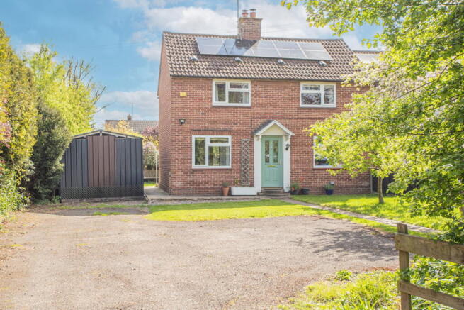 3 bed property, in Newport, £395,000