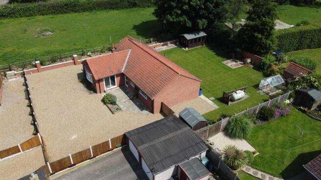 3 bed property, in Church Street, £425,000