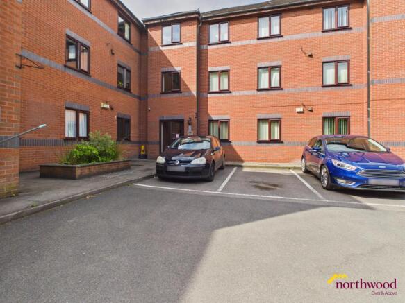 2 bed property, in Glebedale Court, £89,950