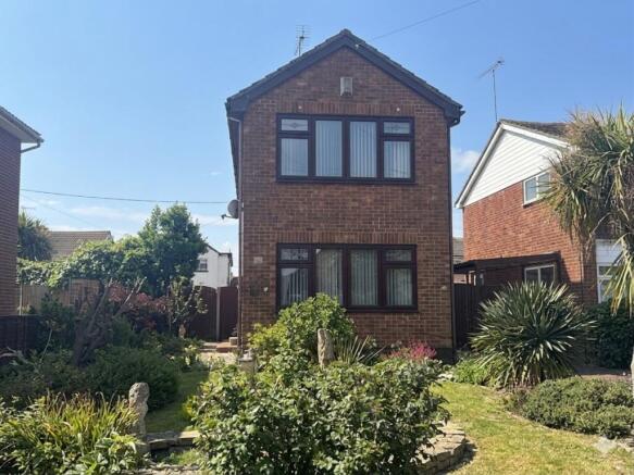 3 bed property, in Holbek Road, £400,000