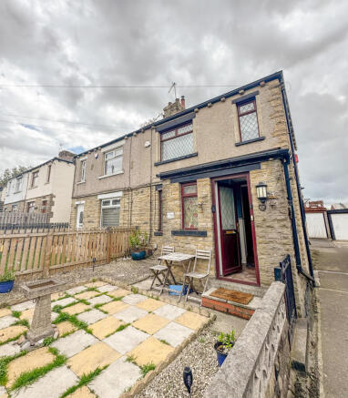 3 bed property, in Bela Avenue, £155,000