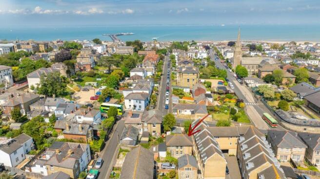 2 bed property, in 65, £325,000