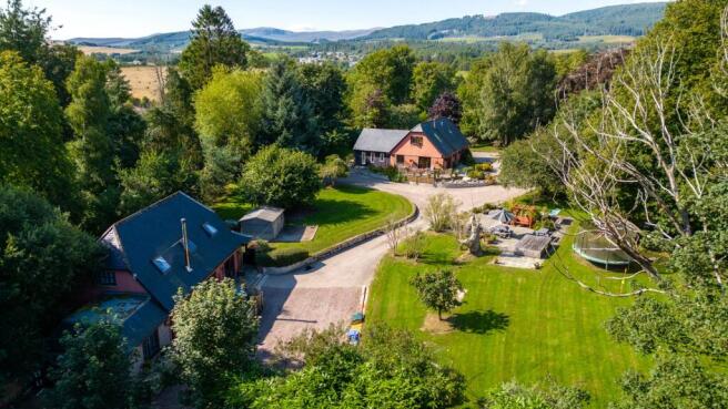 6 bed property, in Evanton, £725,000