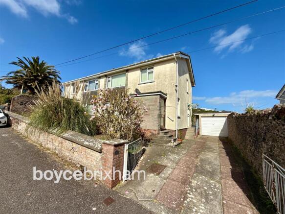 3 bed property, in Burton Place, £245,000