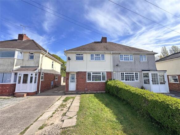 3 bed property, in Hill Street, £255,000