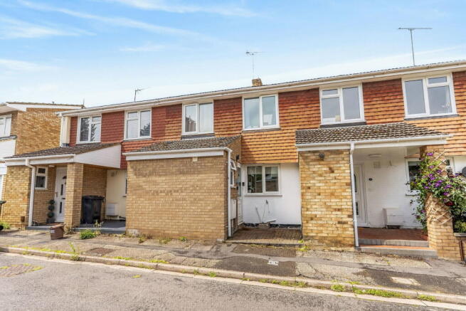 3 bed property, in St Margarets Close, £300,000