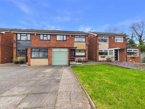 3 bed property, in Weaver Road, £235,000