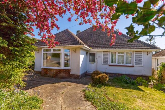 2 bed property, in Ivydore Avenue, £435,000