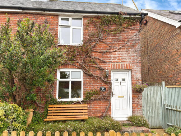 3 bed property, in West End, £325,000