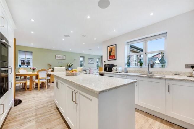 4 bed property, in Old Smithy Close, £487,500