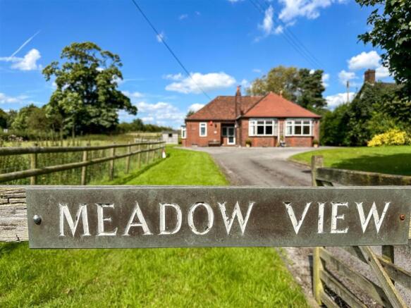3 bed property, in Watery Lane, £525,000